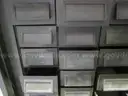 Cabinet (C)