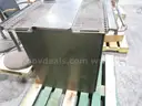 Cabinet (C)