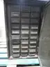 Cabinet (C)