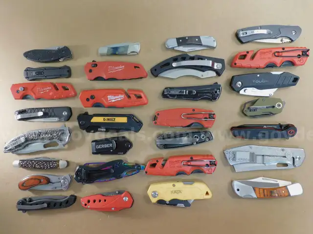 29 Knives (FS)
