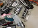 21 lbs Knives &#x26; Multi-tools (FS)