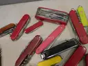 14 lbs Knives &#x26; Multi-tools (FS)