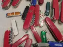 14 lbs Knives &#x26; Multi-tools (FS)