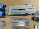 16 Multi-Tools (FS)