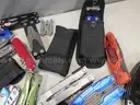 33 lbs Knives &#x26; Multi-tools (FS)