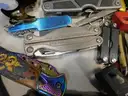 33 lbs Knives &#x26; Multi-tools (FS)
