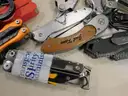 33 lbs Knives &#x26; Multi-tools (FS)