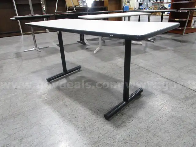 Rectangular Table (L)