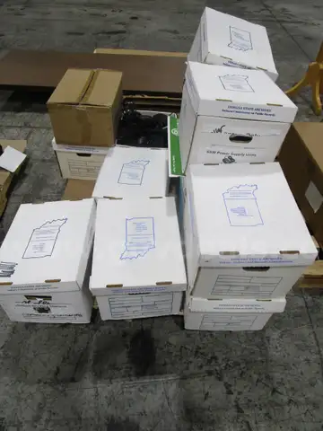 HP Docking Stations &#x26; Power Cords (E)