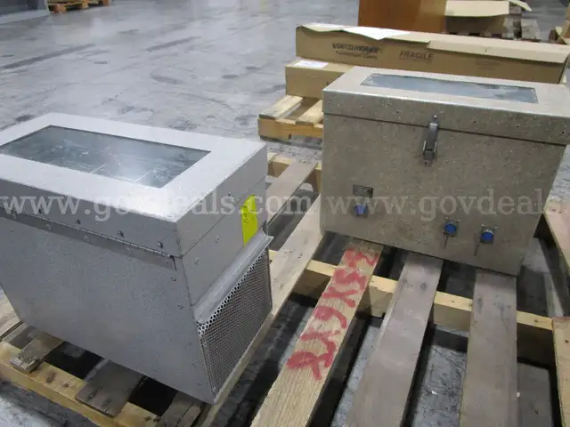 2 Electrofishers (D)