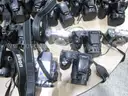 32 Cameras (G)
