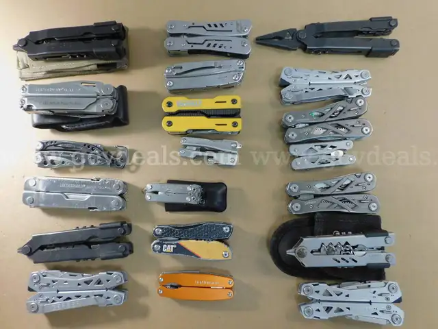20 Multi-Tools (FS)