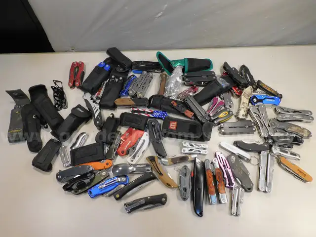 21 lbs Knives &#x26; Multi-tools (FS)