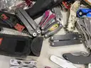 21 lbs Knives &#x26; Multi-tools (FS)