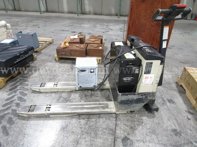 Electric Pallet Jack (B)