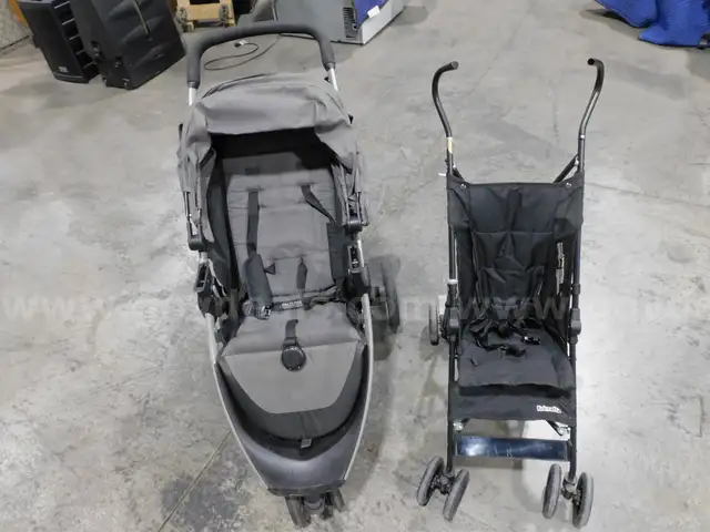 2 Strollers (FS)