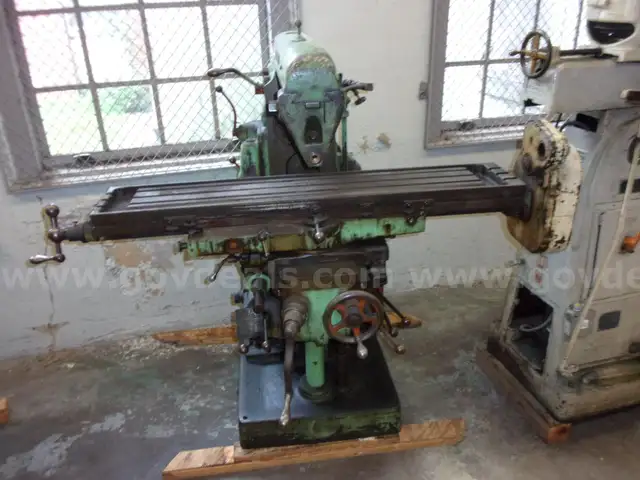 Cincinnati Horizontal Mill RM 202
