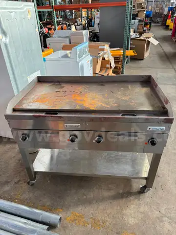 Garland E24-48G Electric Griddle