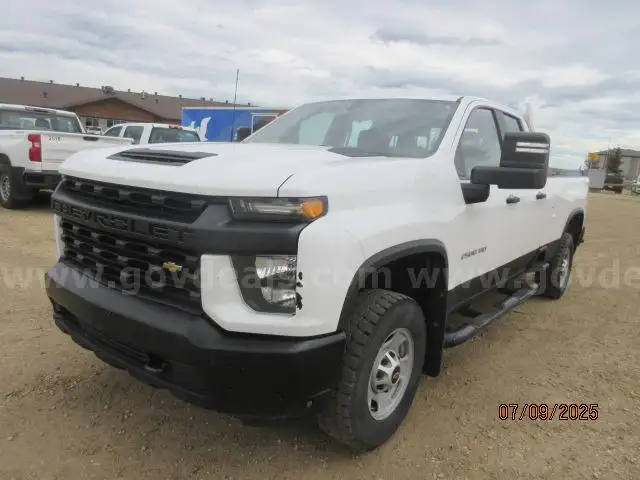 2020 Chevrolet Silverado 2500HD 4WD EXTENDED CAB PICKUP 4-DR, 6.6L V8 16V OHV