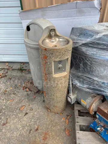 FY26 Lot 32 - Concrete Water Fountain