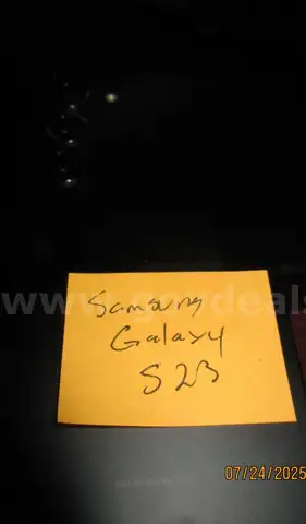1 Samsung S23 cell phone