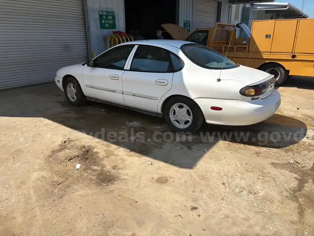 1997 FORD TAURUS