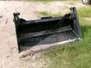 2011 CAT Skid Steer Bucket