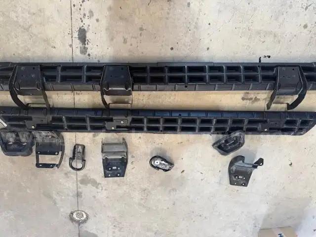 2024 Ford F150 stock side steps