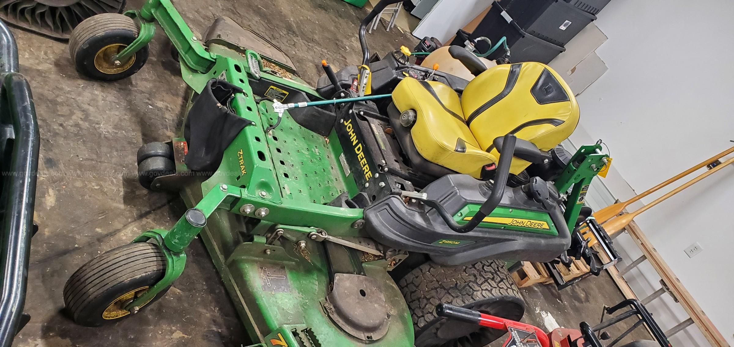 John deere 72 discount inch zero turn mower