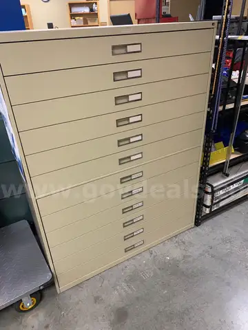 Metal cabinet w/drawers (lot of 3)