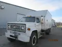1981 Chevrolet C7D042 Flusher Truck - Includes a John Deere Engine and complete flusher