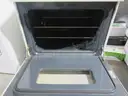 GE STOVE  LOT 724