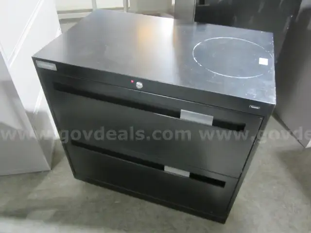 LATERAL FILE CABINET  LOT 1011