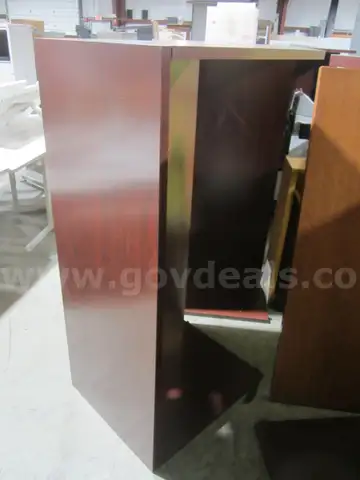 (6) COMPUTER TABLES  LOT 1020