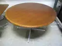 ROUND PEDESTAL TABLE  LOT 1040