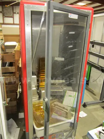 WARMING CABINET LOT 1081