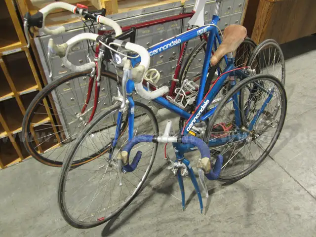 (3) BICYCLES LOT 110