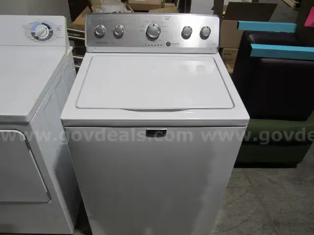 MAYTAG WASHER  LOT 115