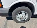 2003 Chevrolet Express 3500 14&#x27; Box Truck
