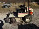 Zero turn grass hopper mower