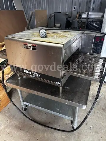 Pizza oven
