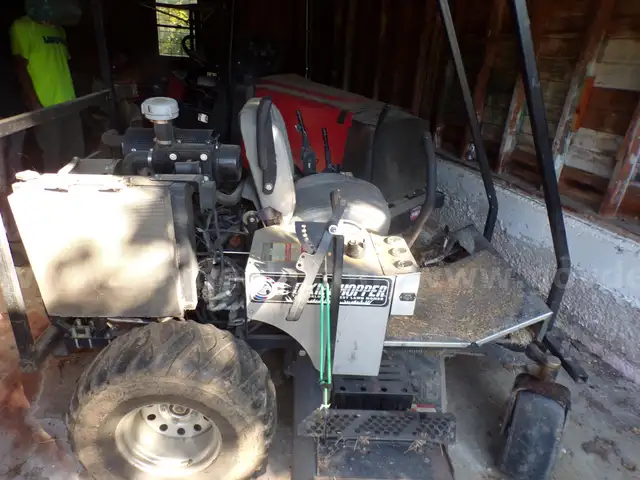 Dixie Chopper 60&#x201D; Mower
