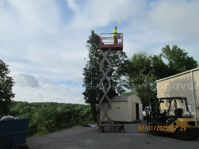SkyJack Lift (Level Floor Only)
