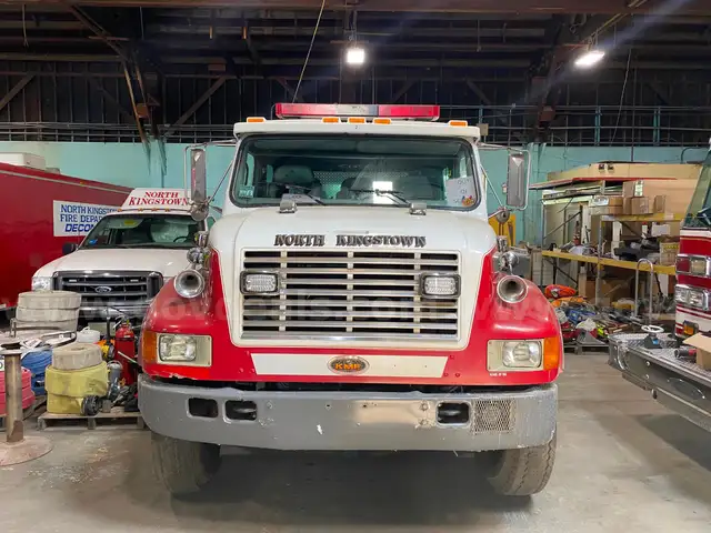 1999 International 4900