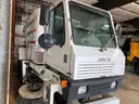 2004 Johnston 3000 Sweeper