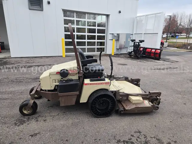 Grasshopper 930 D2 61" Mower