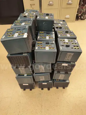 Lot of Cisco IE 3000 &#x2013; 8TC Rugged Switches