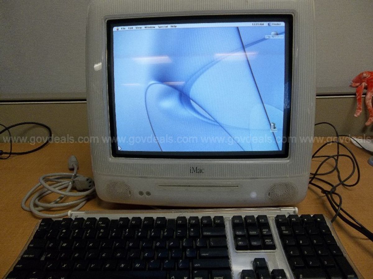 Working Snow White iMac with OEM Keyboard and Mouse | AllSurplus