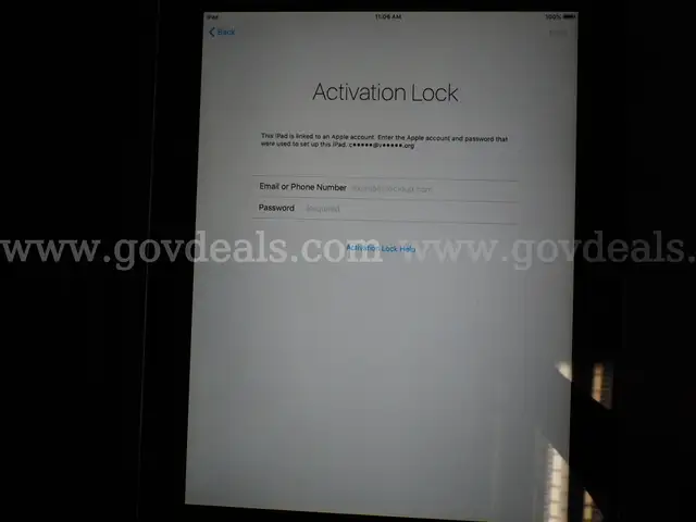 iPad 2, Model A1395, 16GB, comes with charging cable, ACTIVATION LOCKED