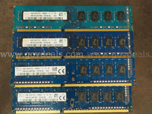 Lot ot 38 Hynix 4GB RAM, 1Rx8 PC3 12800U